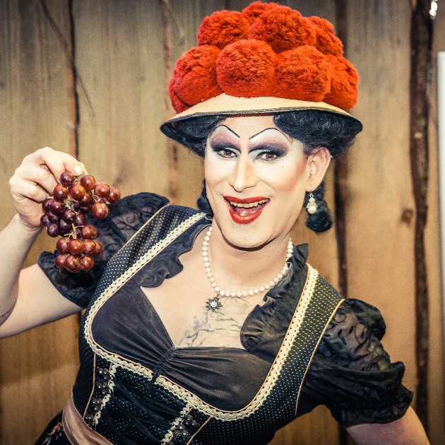 /netzkulturfestival/wp-content/uploads/2019/09/Betty_BURNINGX-3.jpg