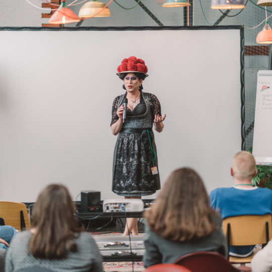 /netzkulturfestival/wp-content/uploads/2019/10/2019-10-19-Netzkulturfestival-Freiburg-Photo-by-Fionn-Grosse-12h-16min-44s-905601-540x540.jpg