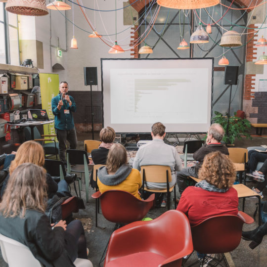 /netzkulturfestival/wp-content/uploads/2019/10/2019-10-19-Netzkulturfestival-Freiburg-Photo-by-Fionn-Grosse-14h-41min-07s-905812-540x540.jpg
